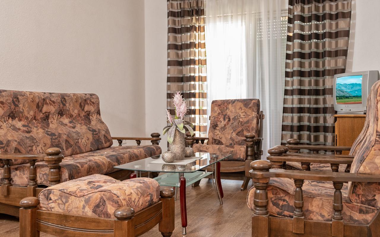 Tea Apartman نيوم المظهر الخارجي الصورة